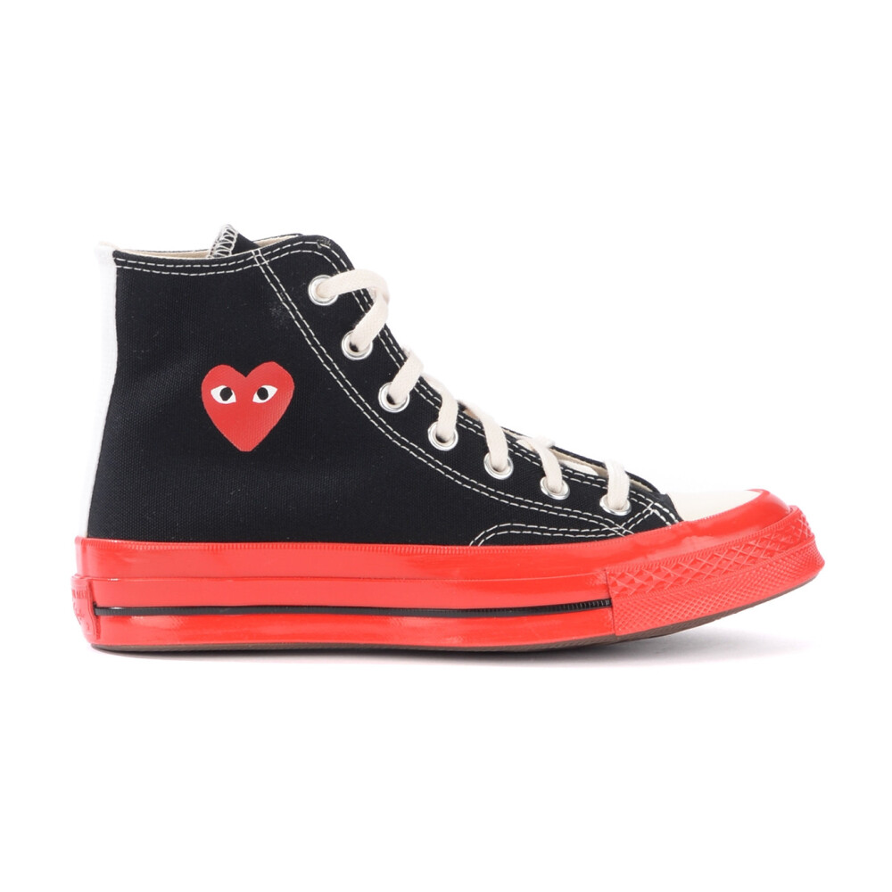 Hoge Chuck Taylor All Star Sneakers in Zwart en Rood Comme des