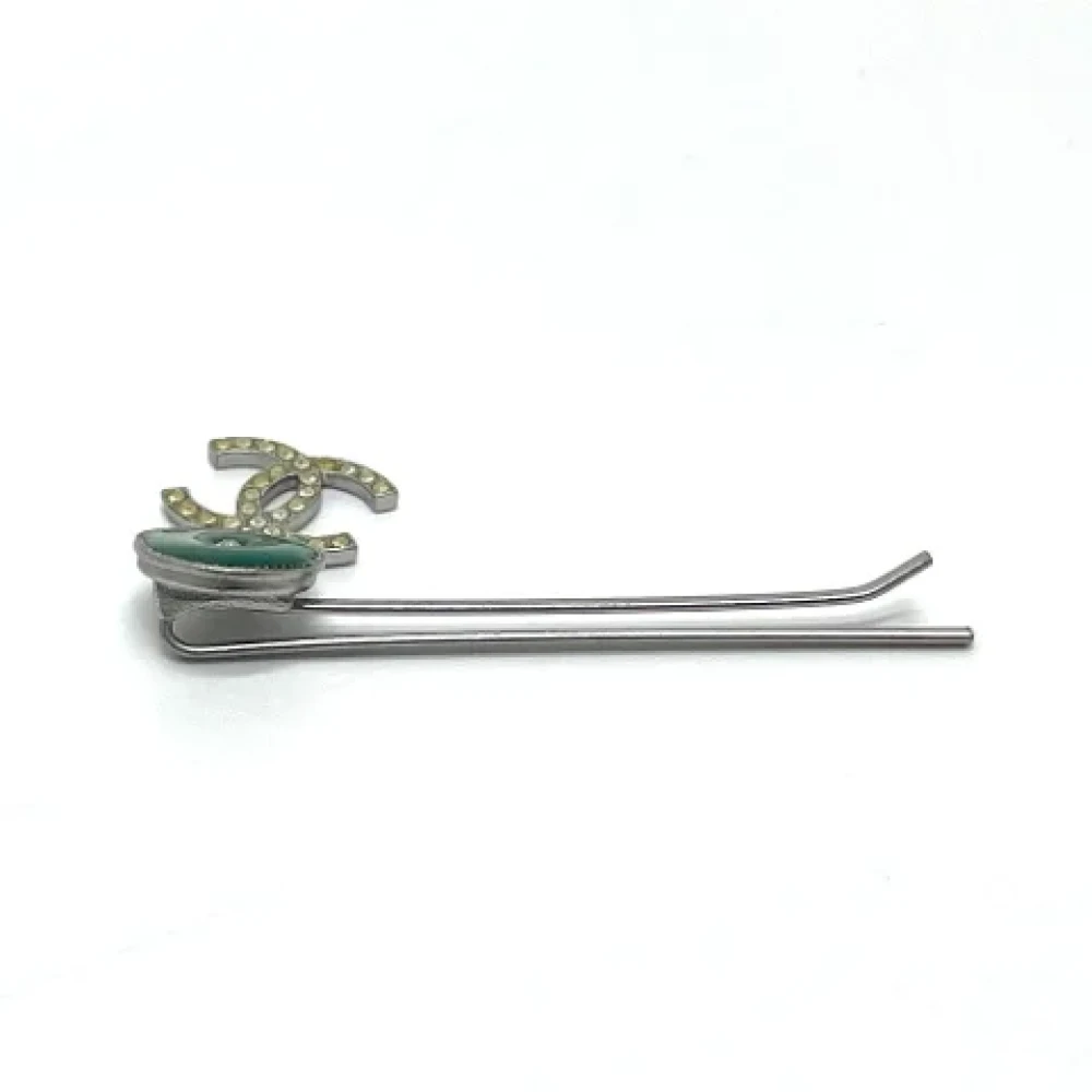 Chanel Vintage Pre-owned Metal hair-accessories Gray Dames