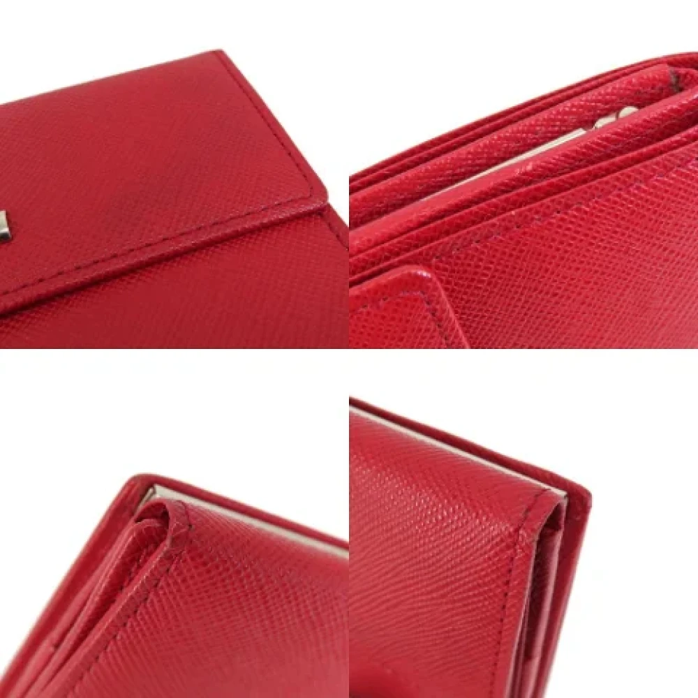Burberry Vintage Pre-owned Plastic wallets Red Dames
