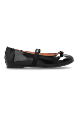 leather-ballet-flats-with-elastic-strap