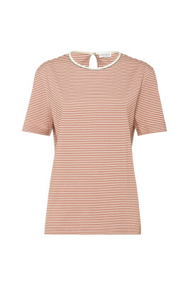 crew-neck-t-shirt