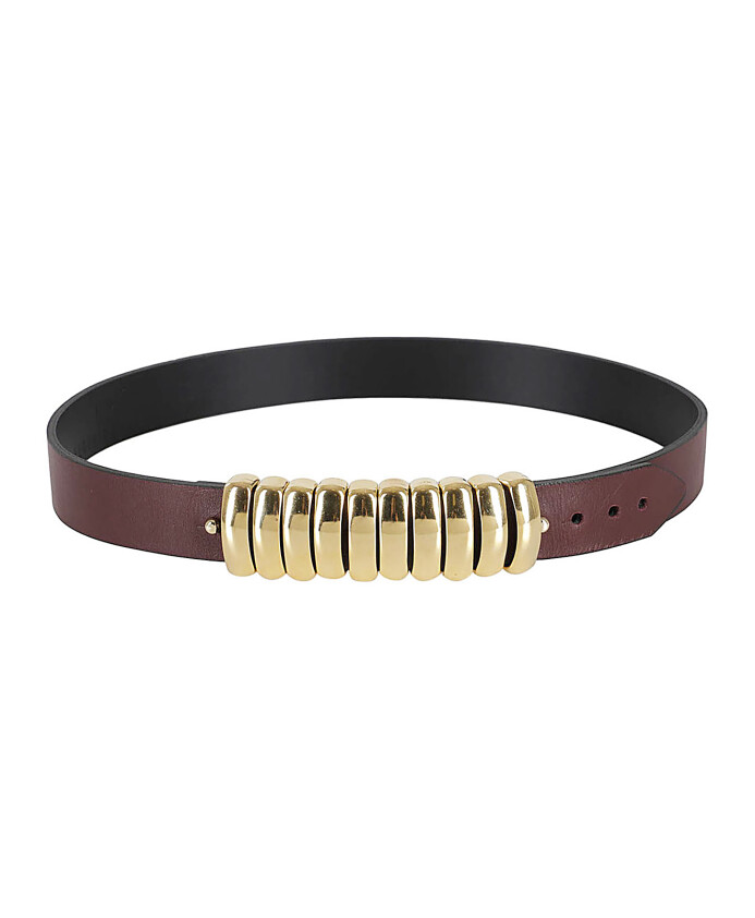 stijlvolle-bold-riem-voor-modieuze-look