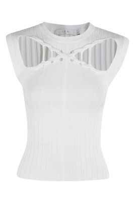 white-sleeveless-crossed-top
