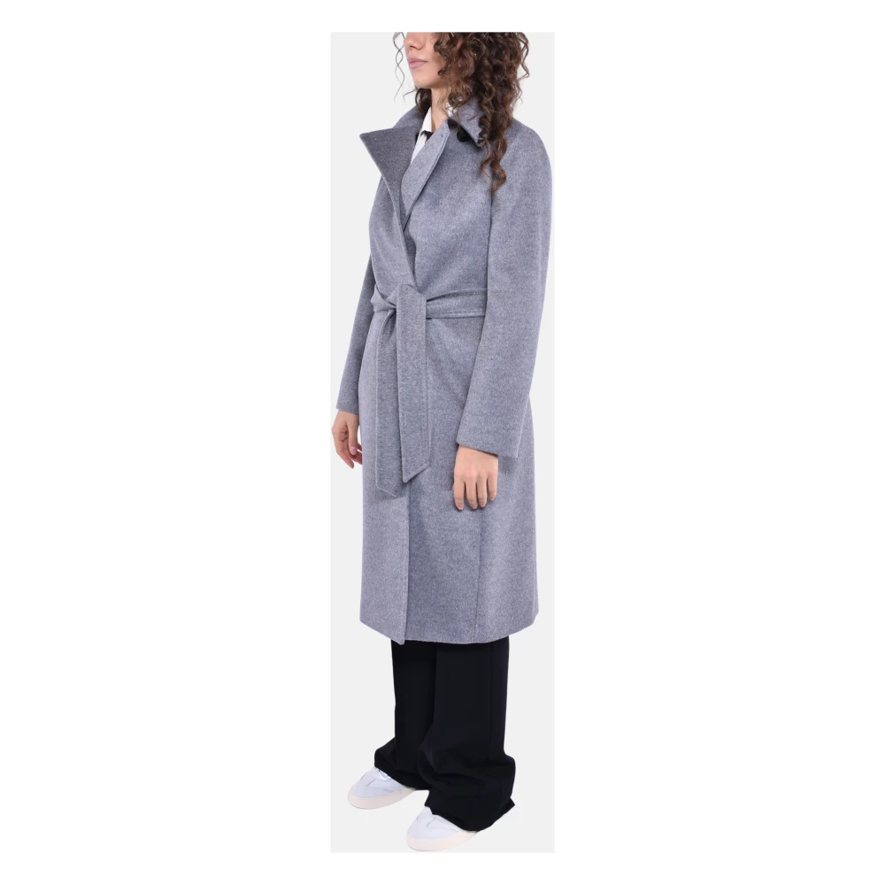 Max Mara Studio Wollen jas met dubbele rij knopen en riem Gray Dames