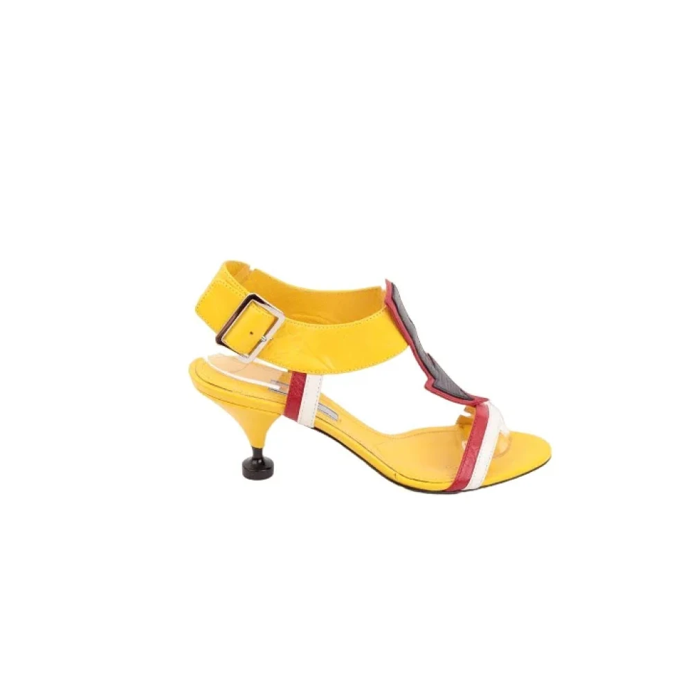 Prada Vintage Pre-owned Laeder sandaler Yellow, Dam