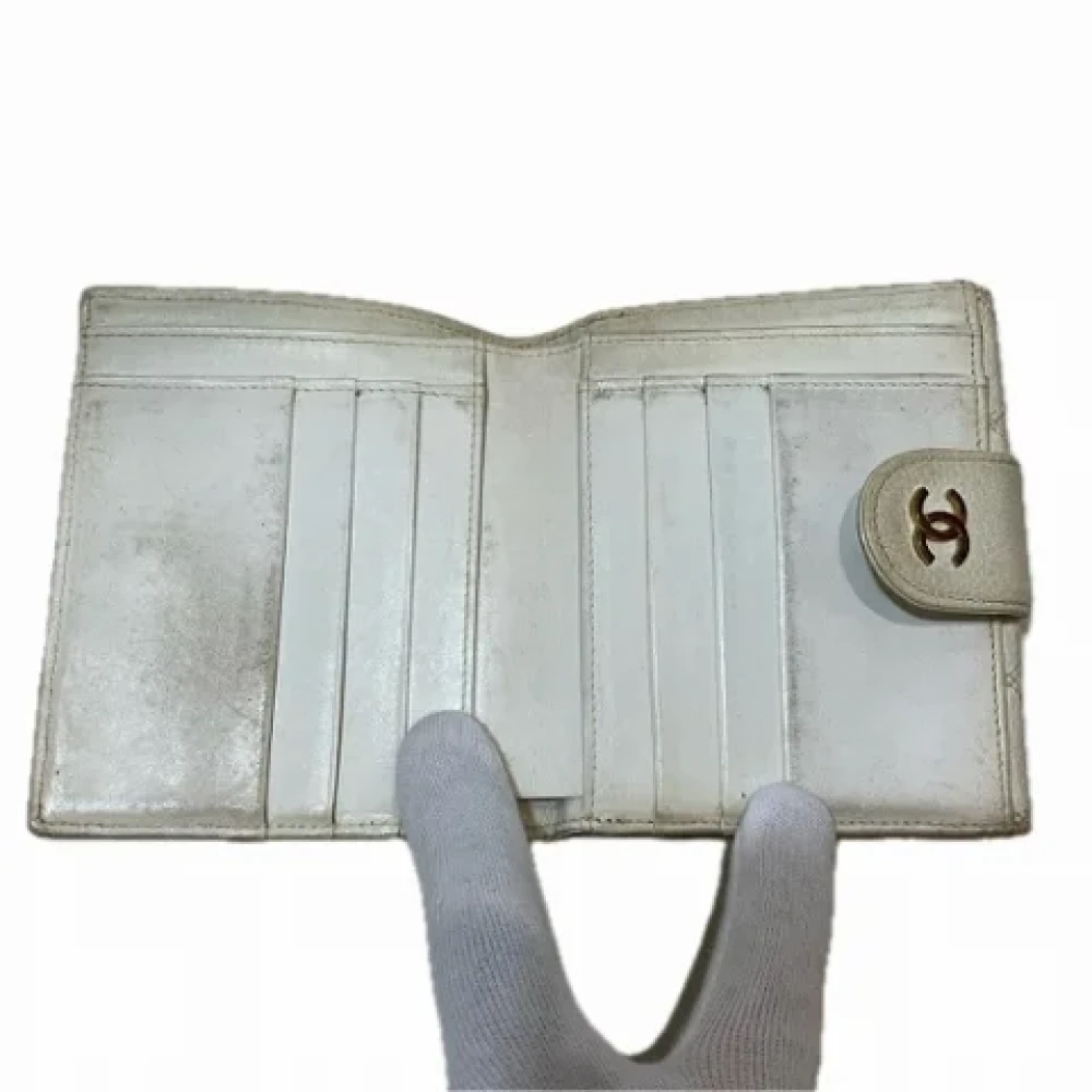 Chanel Vintage Pre-owned Leather wallets White Dames