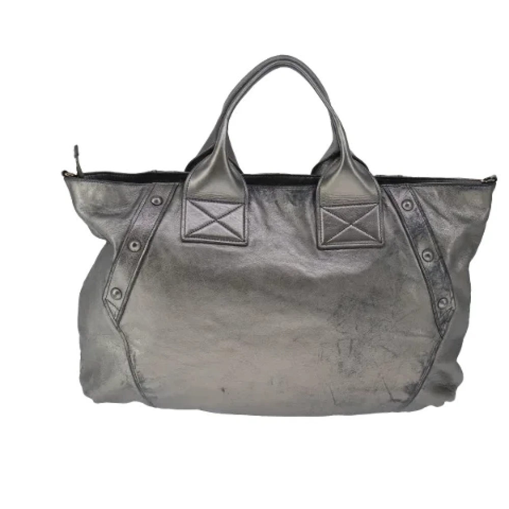 Salvatore Ferragamo Pre-owned Leather handbags Gray Dames