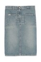 jupe-crayon-en-denim-avec-boutons-sur-le-devant