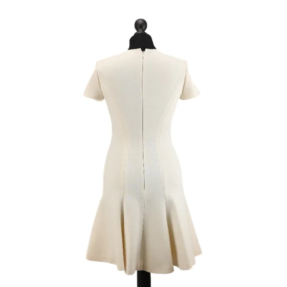 Dior Vintage Pre-owned Wool dresses Beige Dames