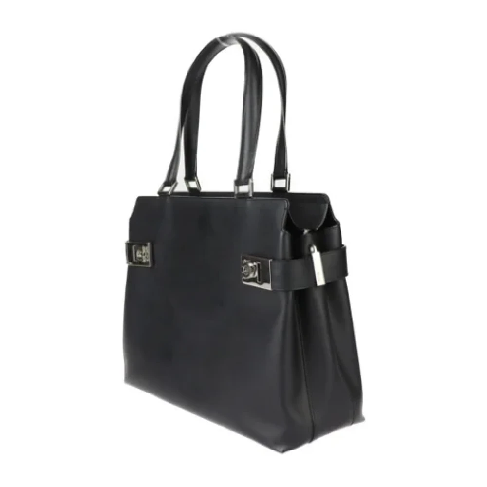 Salvatore Ferragamo Pre-owned Leather handbags Black Dames