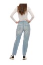 loose-fit-jeans