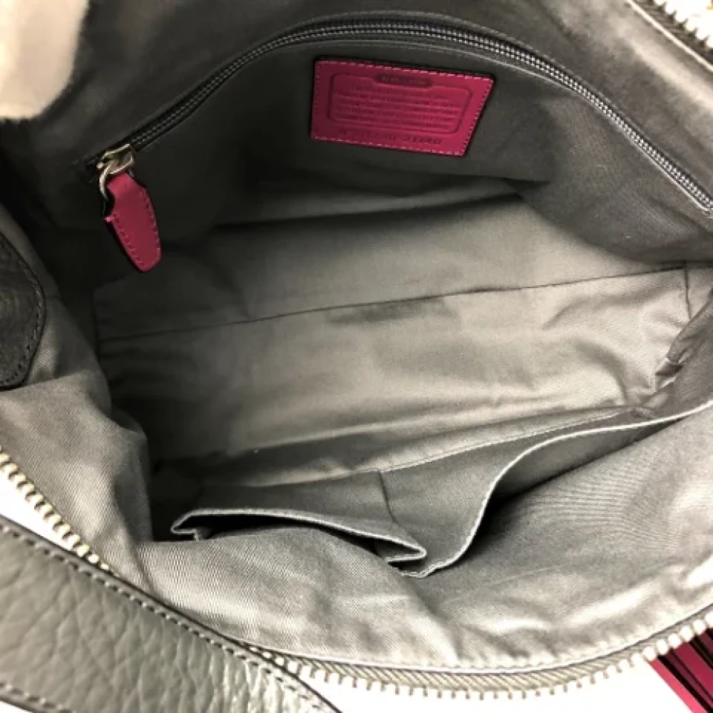 Coach Pre-owned Leather handbags Gray Dames