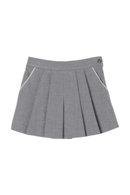pleated-skirt-with-pockets
