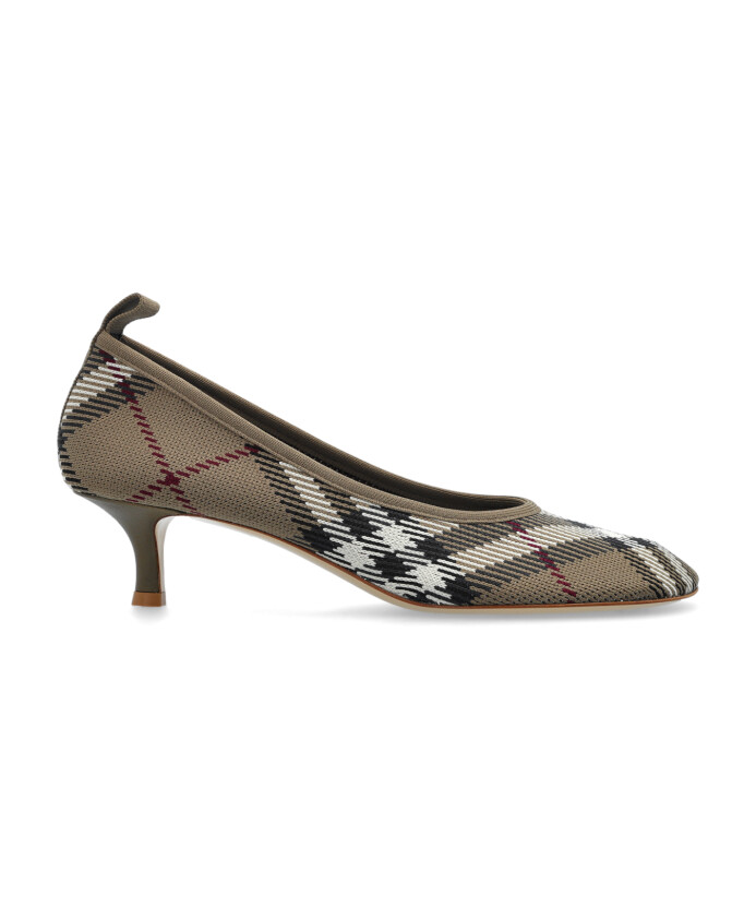 chaussures-a-talons-bebe