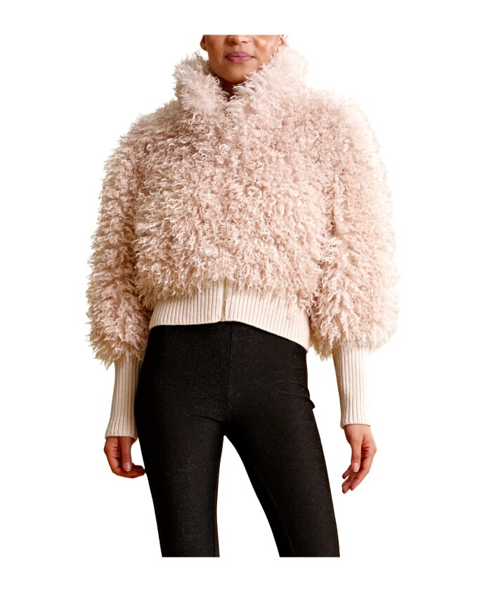 veste-en-fausse-fourrure-cotelee-confortable