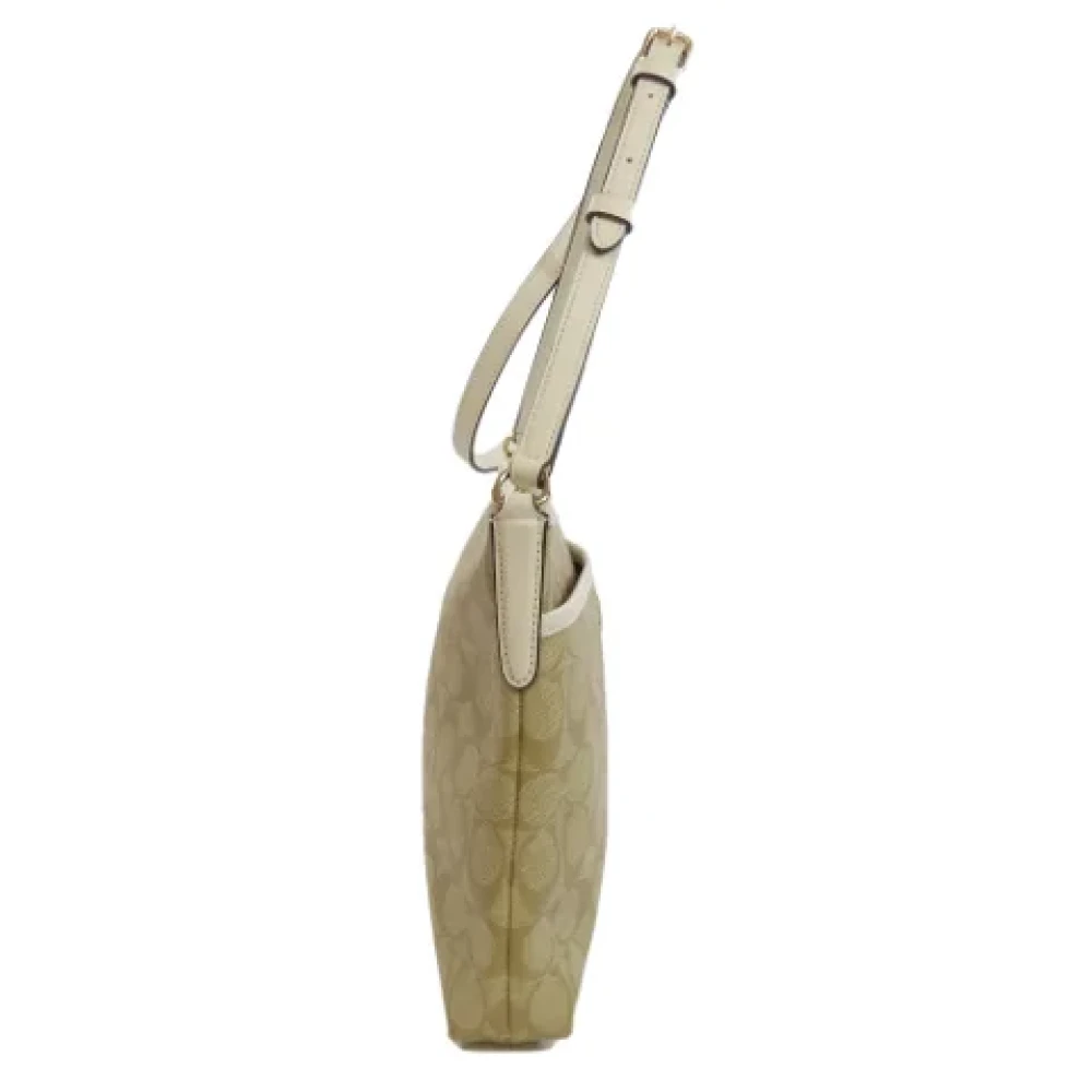 Coach Pre-owned Plastic shoulder-bags Beige Dames