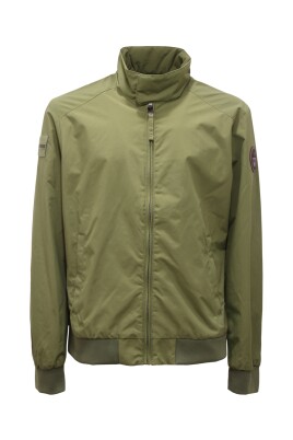light-green-jacket-cypress-model