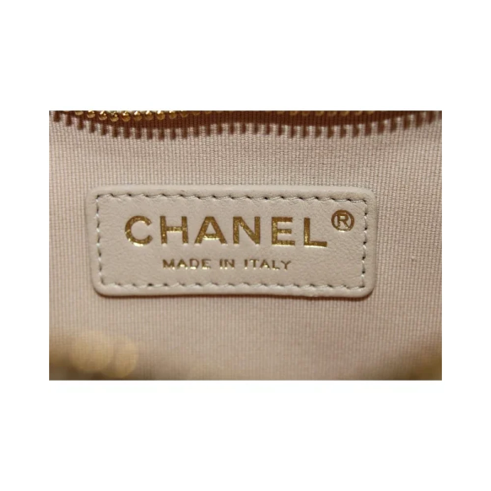 Chanel Vintage Pre-owned Leather handbags White Dames