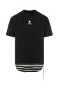 t-shirt-en-coton-noir-avec-un-design-unique