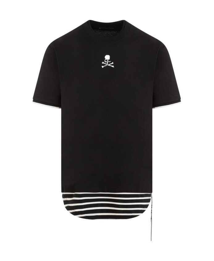 t-shirt-en-coton-noir-avec-un-design-unique