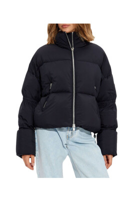 veste-courte-en-nylon-avec-duvet-et-fermeture-eclair