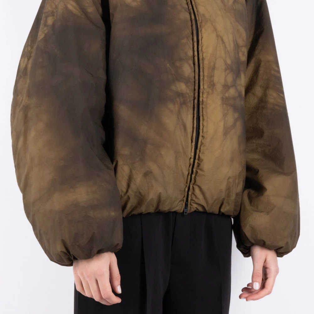 Acne Studios Beige Zwart Nylon Jas Brown Dames