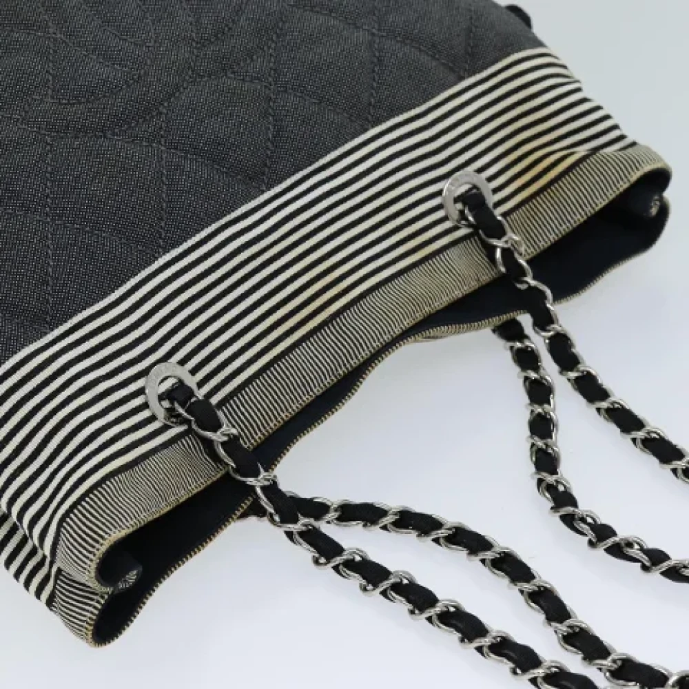 Chanel Vintage Pre-owned Canvas totes Gray Dames