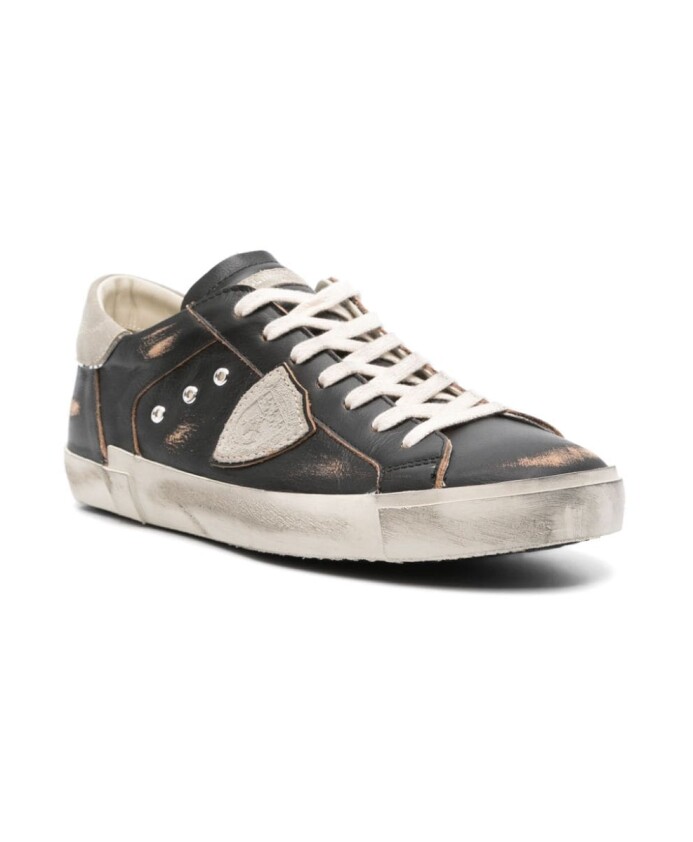 sneaker-en-cuir-de-veau-noir