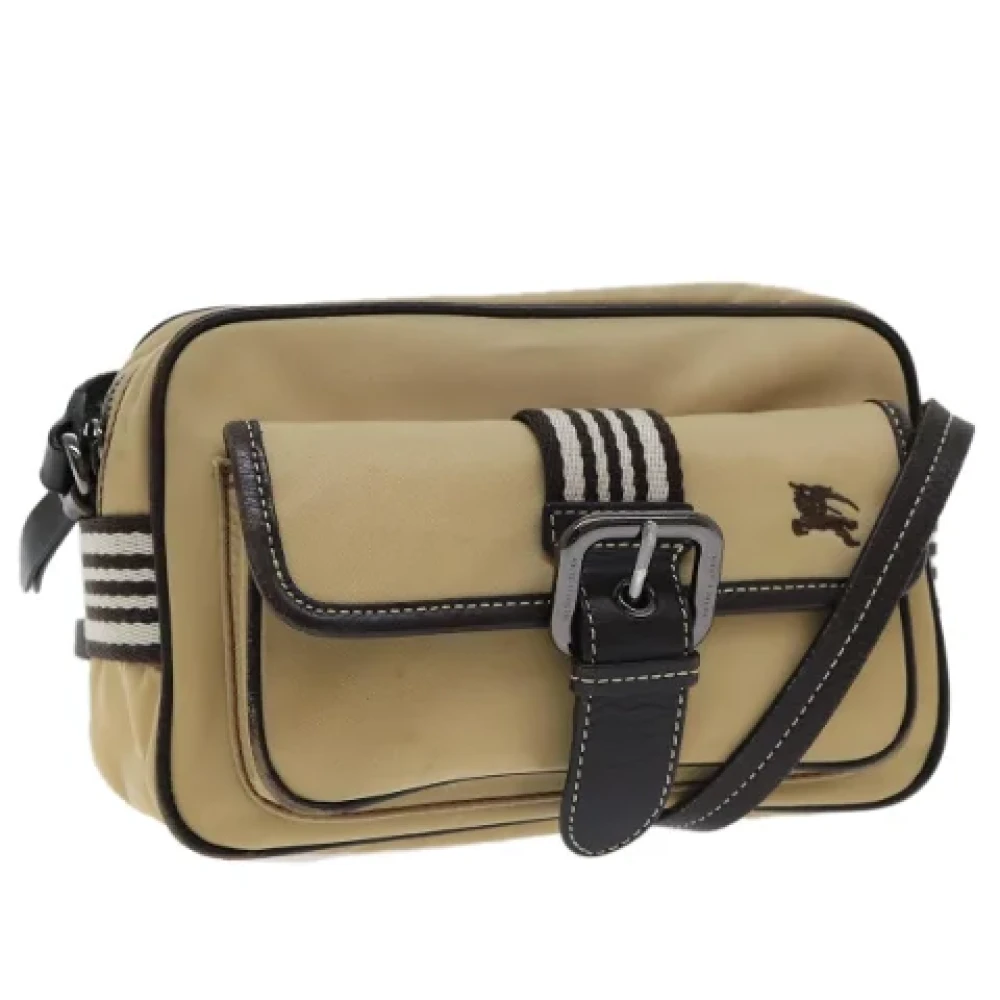 Burberry Vintage Pre-owned Nylon shoulder-bags Beige Dames
