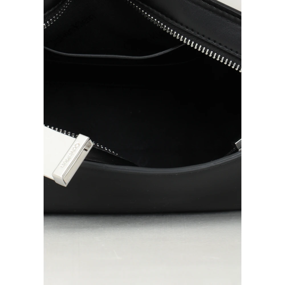 Calvin Klein Zwarte schoudertas met logo Black Dames