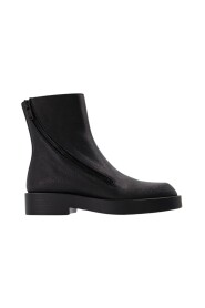 Ernest Ankle Boots in Czarny Leather