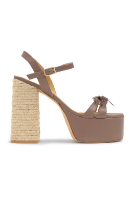 Florina Sandal
