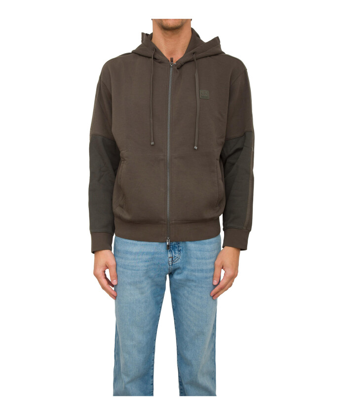 sweatshirt-vert-style-decontracte