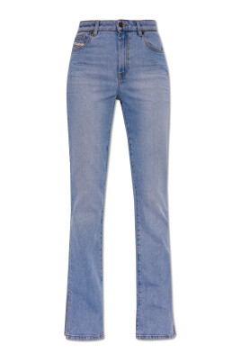 slim-fit-jeans