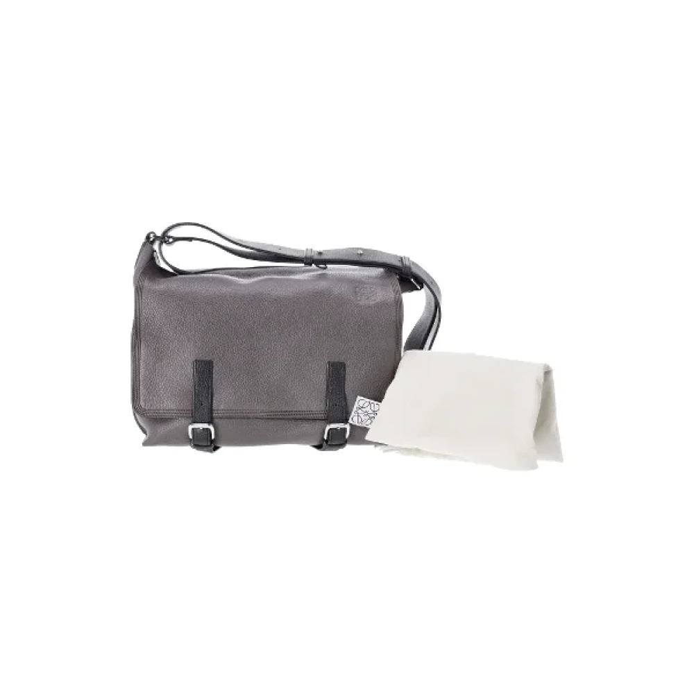 Loewe Pre-owned Leather handbags Brown Dames
