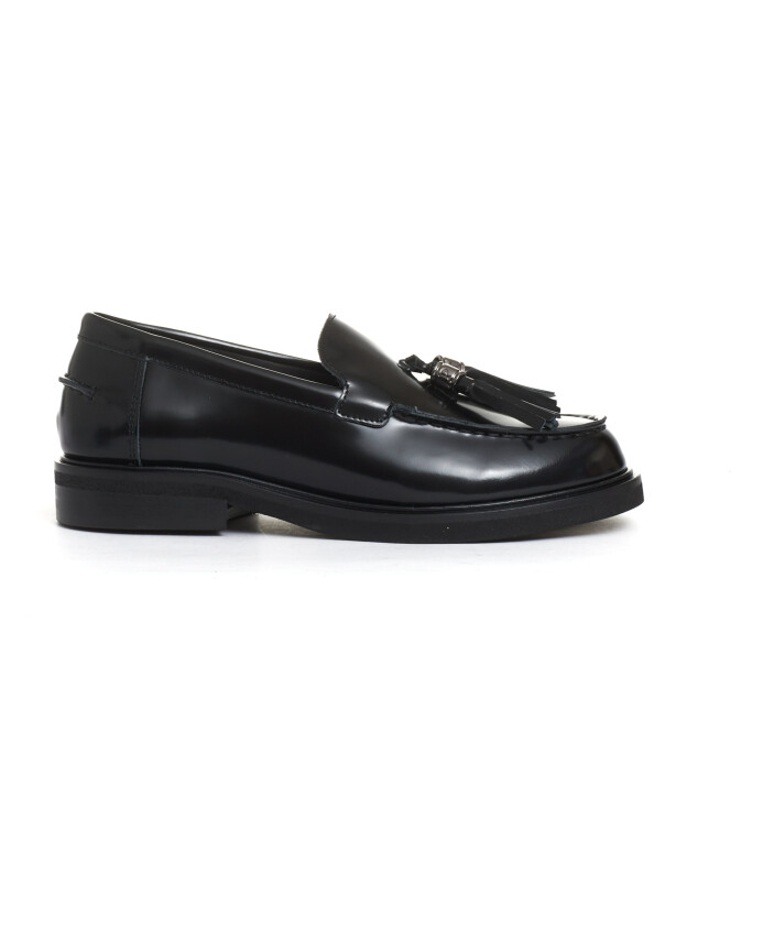 mocassin-noir-a-pompons