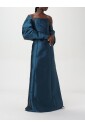 robe-longue-en-soie-noire-style-elegant