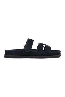 blue-sandals-for-women-ss25