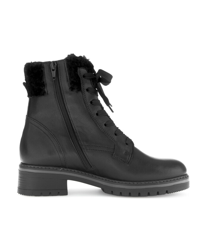 bottines-a-lacets