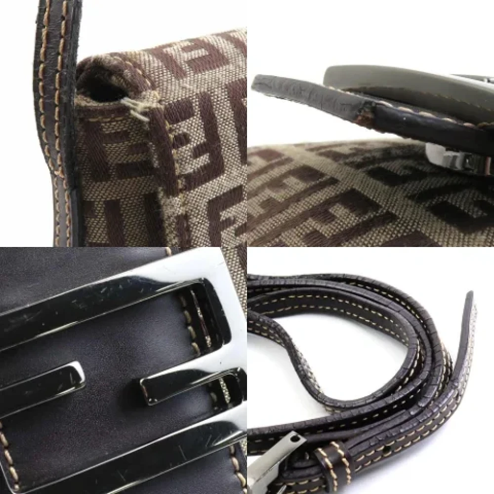 Fendi Vintage Pre-owned Canvas shoulder-bags Brown Dames