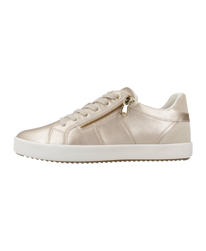 modieuze-sneakers-voor-vrouwen-blomiee-stijl