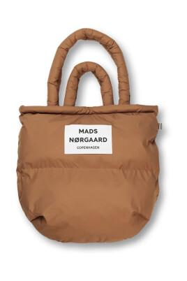 sac-matelasse-puffy-noix-de-coco-grillee