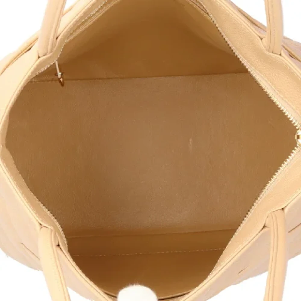 Chanel Vintage Pre-owned Leather chanel-bags Beige Dames