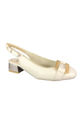 elegantes-chaussures-a-talons
