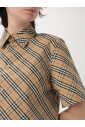 chemise-a-carreaux-a-manches-courtes-style-elegant