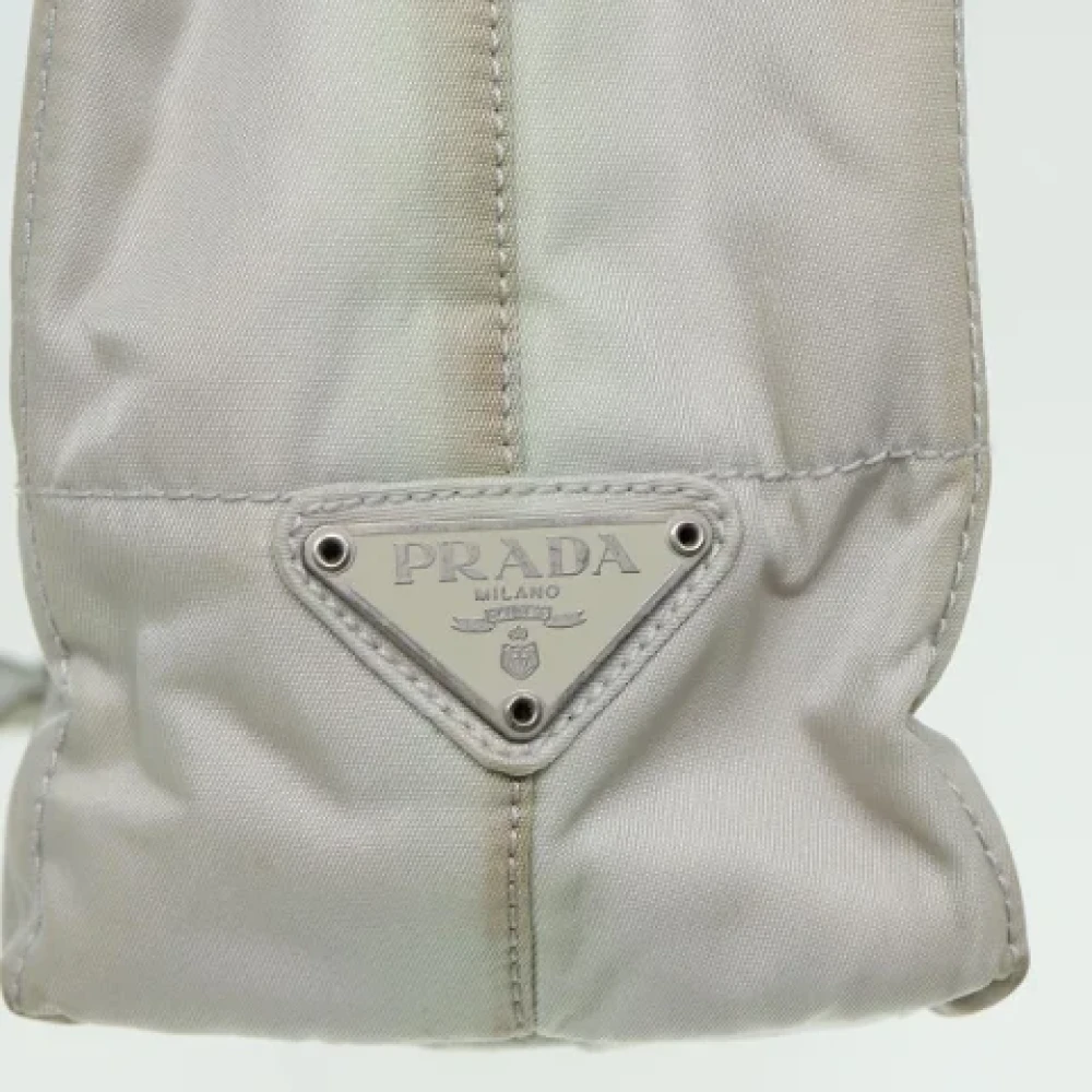 Prada Vintage Pre-owned Canvas prada-bags Gray Dames