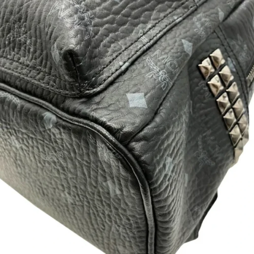 MCM Pre-owned Leather shoulder-bags Black Dames