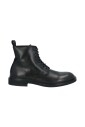 lace-up-boots
