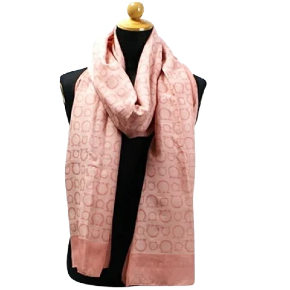 Salvatore Ferragamo Pre-owned Cotton scarves Pink Dames