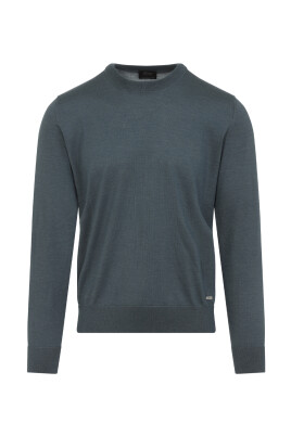 classic-crewneck-sweater